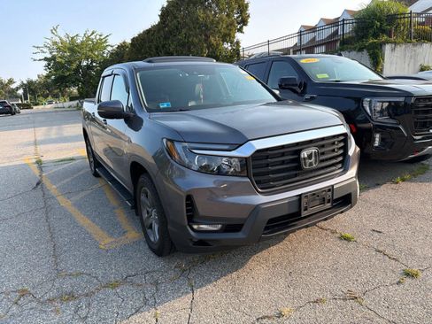 Used 2023 Honda Ridgeline RTL image 2