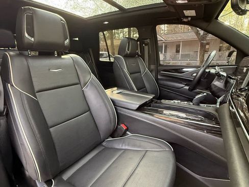 Used 2023 Cadillac Escalade Sport w/ Touring Package image 12