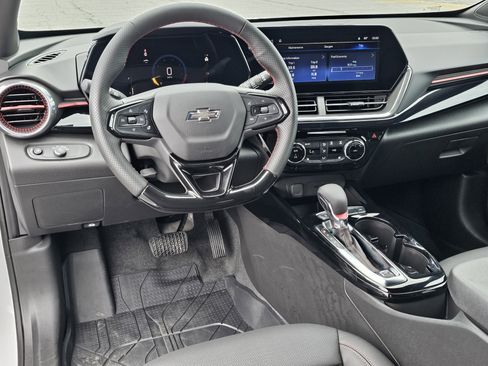 New 2026 Chevrolet Trax RS w/ Driver Confidence Package FWD image 15