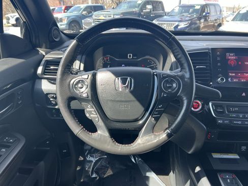 Used 2023 Honda Ridgeline Black Edition image 16