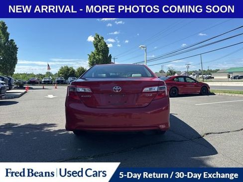 Used 2014 Toyota Camry LE FWD image 4