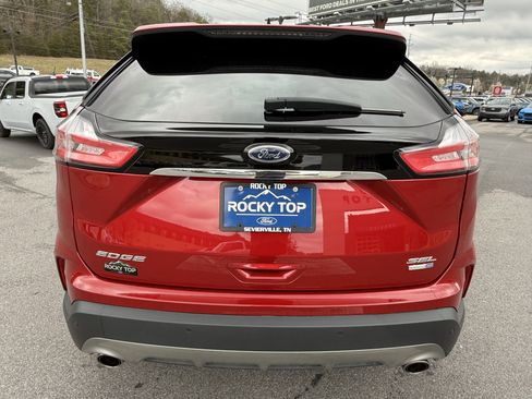 Used 2020 Ford Edge SEL w/ Convenience Package image 6