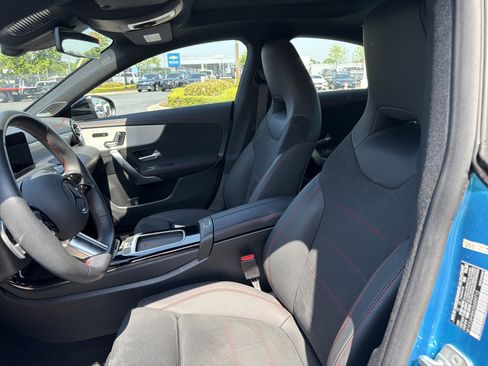 Used 2025 Mercedes-Benz CLA 250 4MATIC image 16
