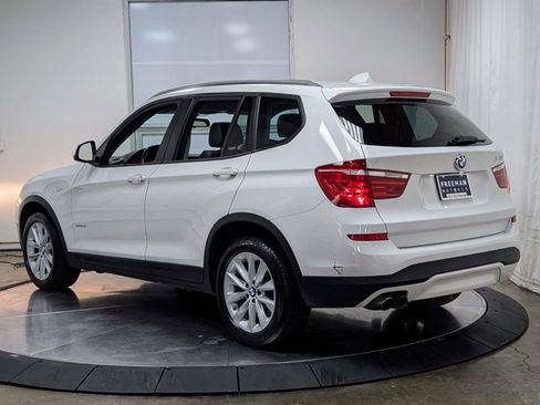 Used 2017 BMW X3 xDrive28i image 6