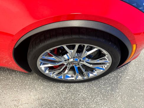 Used 2016 Chevrolet Corvette Z06 w/ 3LZ Preferred Equipment Group image 30