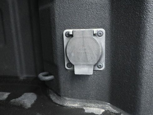 Used 2021 GMC Sierra 1500 AT4 w/ AT4 Value Package image 20