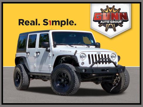 Used 2015 Jeep Wrangler Unlimited Rubicon w/ Connectivity Group AWD/4WD image 1