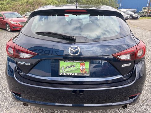 Used 2018 MAZDA MAZDA3 Touring FWD image 4