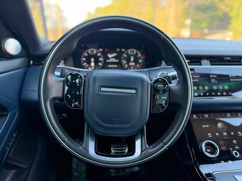 Used 2020 Land Rover Range Rover Evoque R-Dynamic SE image 43