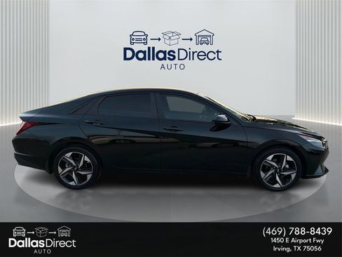 Used 2023 Hyundai Elantra SEL w/ Convenience Package image 5