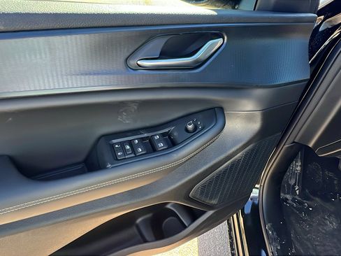 New 2026 Jeep Grand Cherokee Laredo X image 15