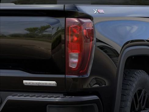 New 2026 GMC Sierra 1500 Elevation AWD/4WD image 11