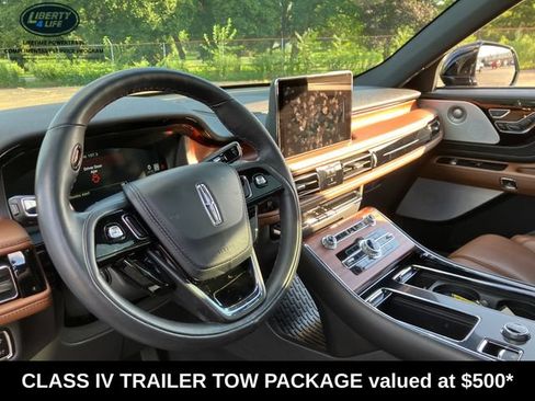 Used 2023 Lincoln Aviator Reserve w/ Equipment Group 201A AWD/4WD image 8