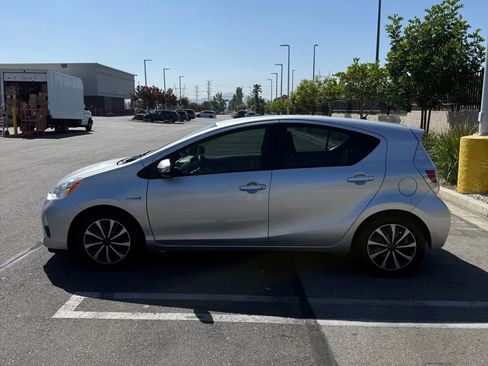 Used 2012 Toyota Prius C Two image 4