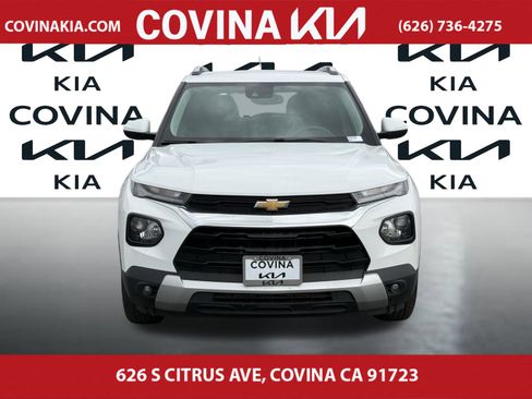 Used 2023 Chevrolet TrailBlazer LT w/ Convenience Package image 3