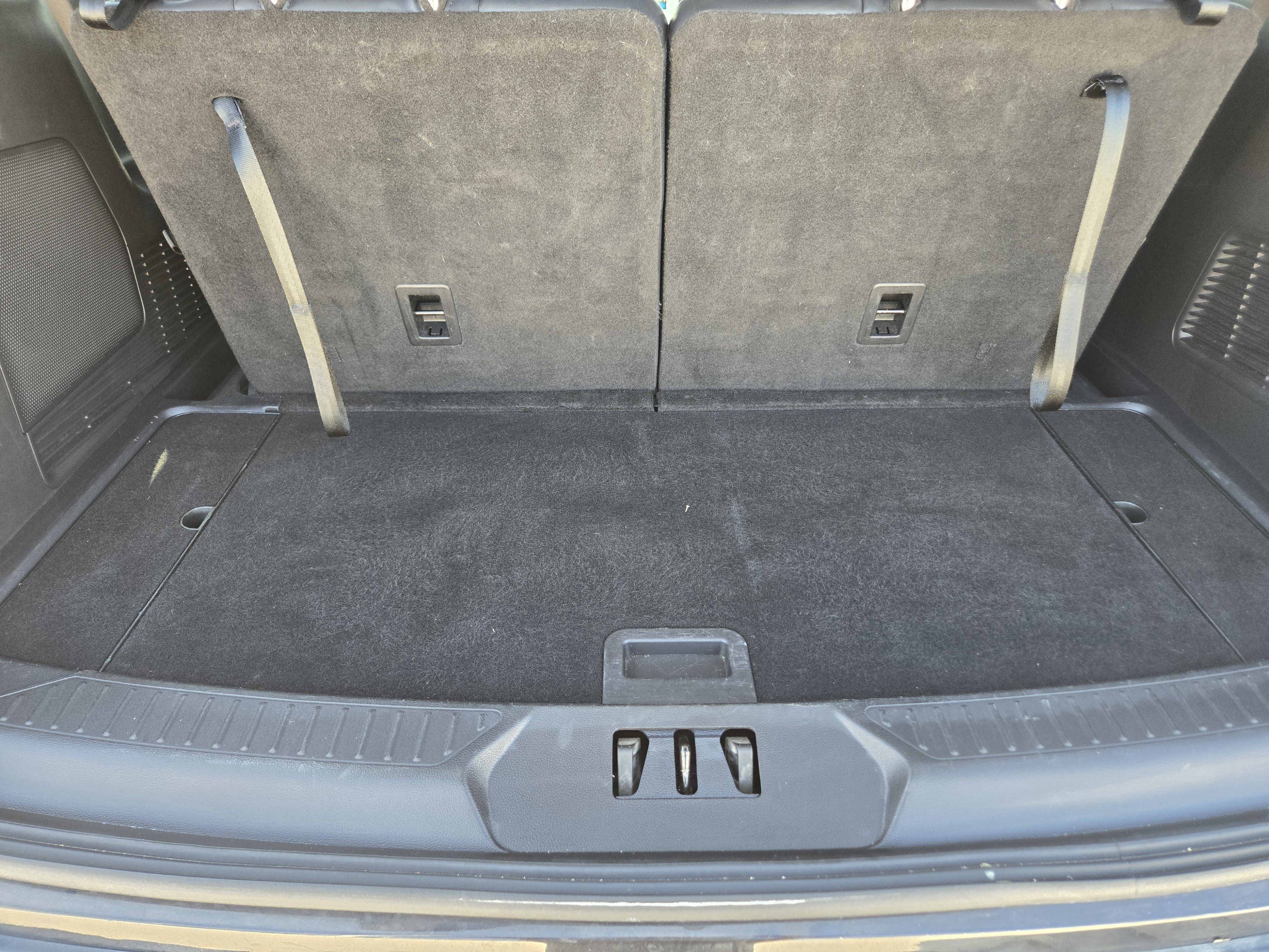 Used 2025 Ford Explorer ST-Line AWD/4WD image 30