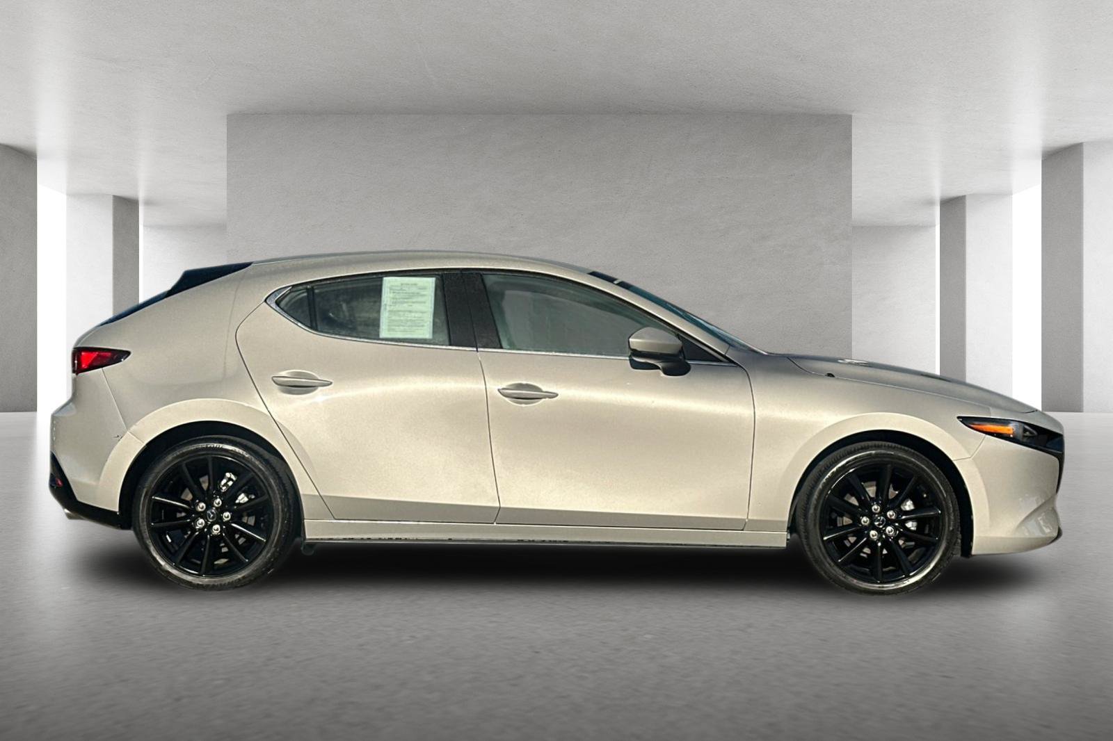 Used 2024 MAZDA MAZDA3 s FWD image 3