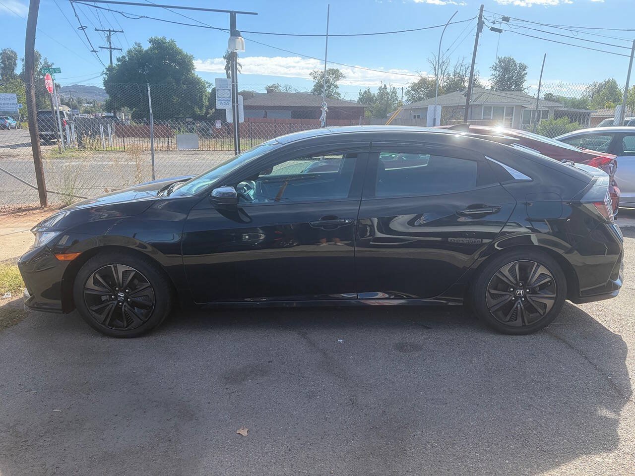 Used 2019 Honda Civic EX image 2