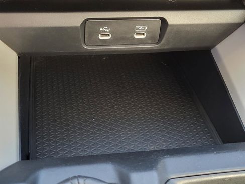 Used 2023 Honda Accord EX image 22