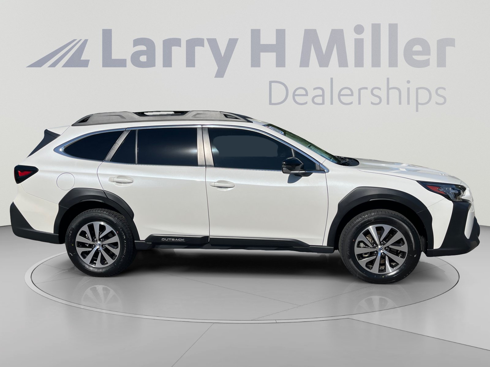 Certified 2024 Subaru Outback Premium AWD/4WD image 6