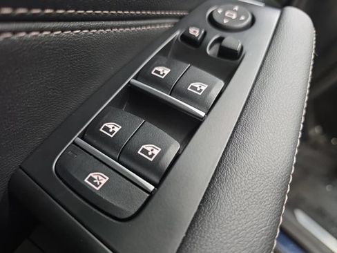 Used 2024 BMW X5 xDrive40i w/ M Sport Package AWD/4WD image 24