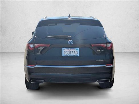 Used 2022 Acura MDX SH-AWD w/ Advance Package image 7