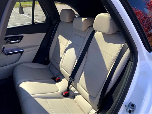 Certified 2026 Mercedes-Benz GLC 300 4MATIC image 13