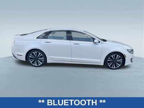 Used 2018 Lincoln MKZ Select w/ Select Plus Package AWD/4WD image 4