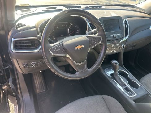 Used 2021 Chevrolet Equinox LT FWD image 6