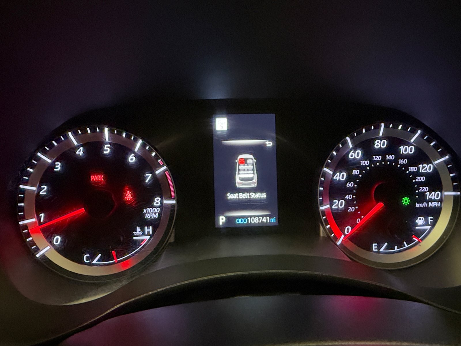 Used 2022 Toyota Highlander LE FWD image 21