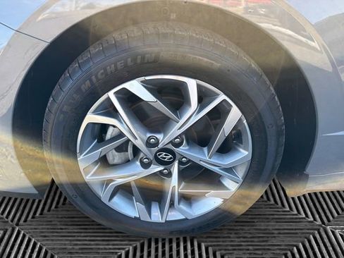 Used 2023 Hyundai Sonata SEL image 14
