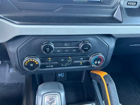 Used 2021 Ford Bronco Badlands w/ Sasquatch Package AWD/4WD image 15