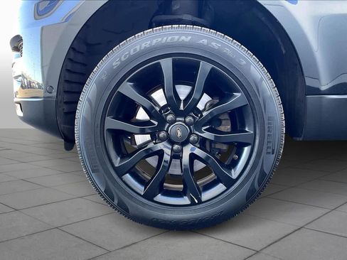 Used 2016 Land Rover Range Rover Sport HSE image 10