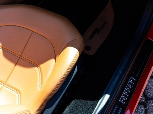 Certified 2018 Ferrari 488 Spider RWD image 49