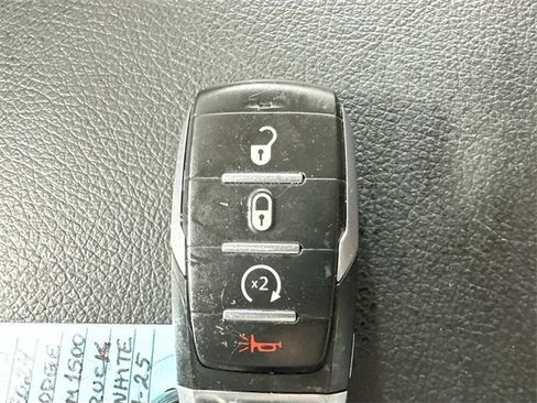 Used 2024 RAM 1500 Big Horn image 17