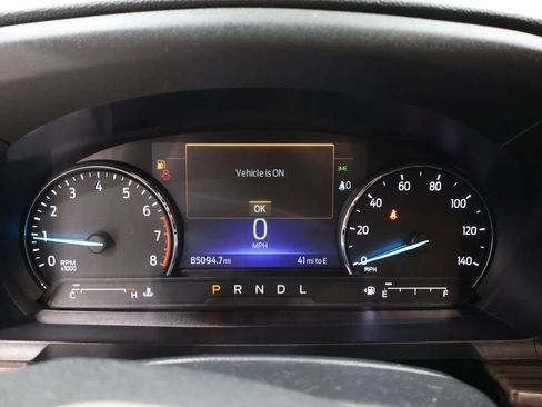 Used 2022 Ford Explorer Limited w/ Class IV Trailer Tow Package image 46