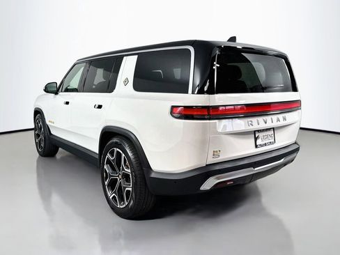 Used 2024 Rivian R1S Adventure AWD/4WD image 7