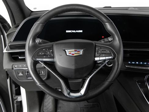 Used 2021 Cadillac Escalade Sport image 32