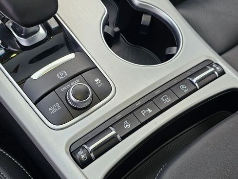 Used 2020 Kia Stinger GT2 image 28