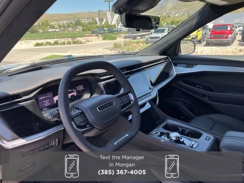 New 2025 Jeep Wagoneer S Launch Edition image 14