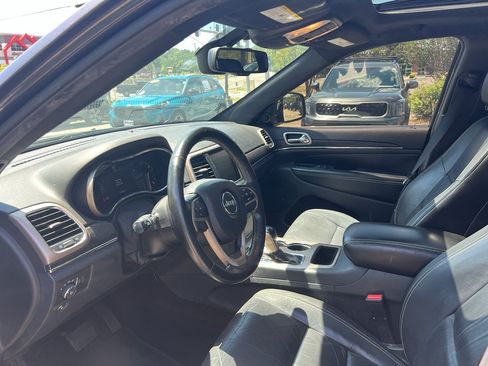 Used 2016 Jeep Grand Cherokee Limited RWD image 10