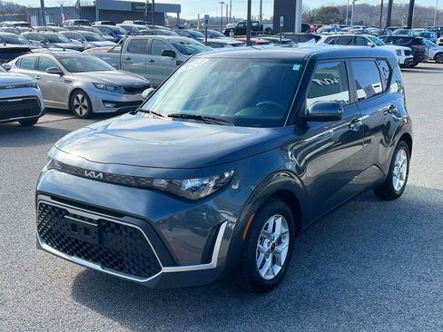 Used 2024 Kia Soul LX w/ Option Group 015 image 30