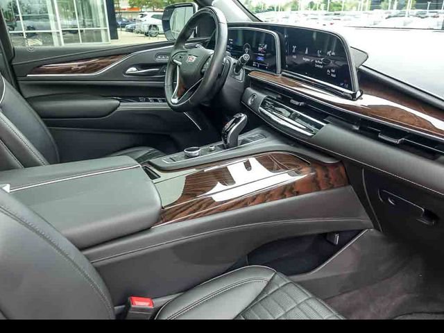 Certified 2023 Cadillac Escalade Sport Platinum AWD/4WD image 37