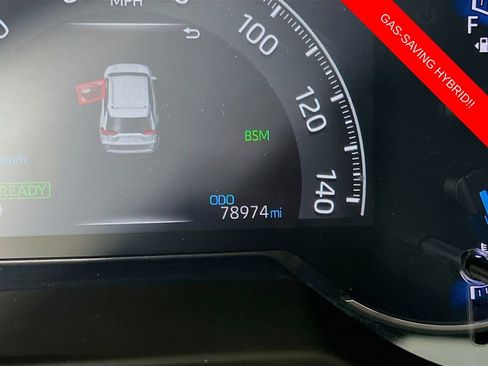 Used 2022 Toyota RAV4 XSE AWD/4WD image 12