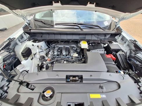 New 2026 Nissan Pathfinder Platinum AWD/4WD image 10