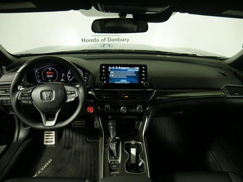 Used 2022 Honda Accord Sport image 11