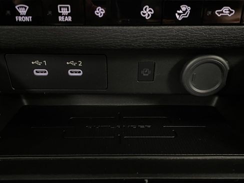 New 2026 Mitsubishi Outlander SE image 28