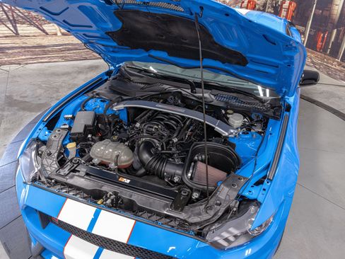 Used 2017 Ford Mustang Shelby GT350 w/ Electronics Package RWD image 26