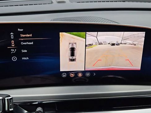 New 2026 Cadillac Lyriq Luxury image 18