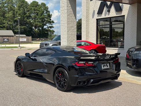 Used 2025 Chevrolet Corvette Stingray Preferred Cpe w/ Z51 Performance Package RWD image 9